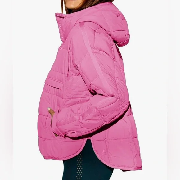 Quilted Pullover Packable Puffer Jacket Oversized Barbie Bubblegum Pink NWOT - Picture 4 of 13